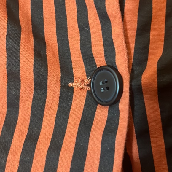 Zenobia Single button Striped Women’s Blazer - Picture 8 of 10